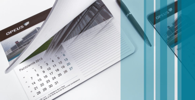 Produkcja kalendarzy biurkowych leżących i ich odmiany -  sekrety doskonałości